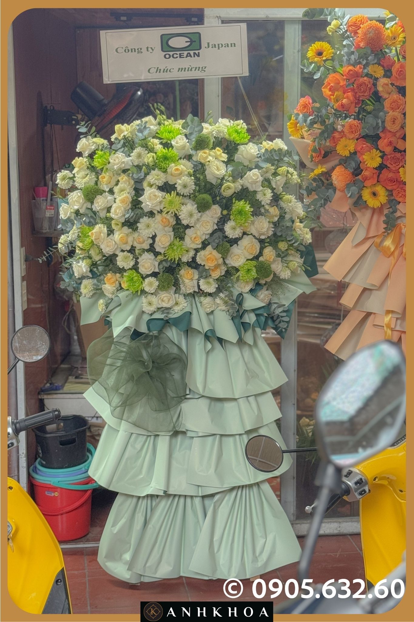 hoa tuoi hoi an 81 lẵng hoa tươi khai trương tông xanh lá hội an