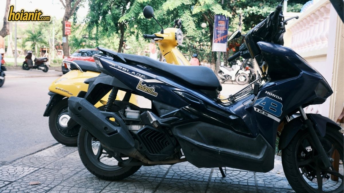Honda Air Blade rental scooter covered by Anh Khoa motorbike insurance in Hoi An