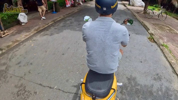 motorbike rental Hoi An police check