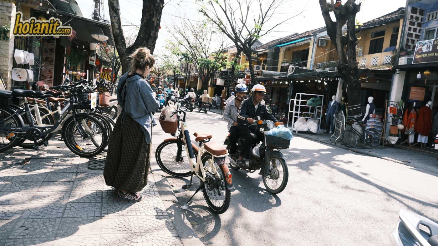 nên thuê xe máy hay xe đạp ở Hội An