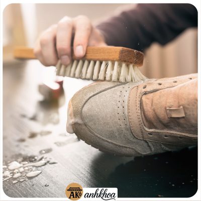 Professional sneaker cleaning Hoi An – Only 200,000 VND for 1 pair