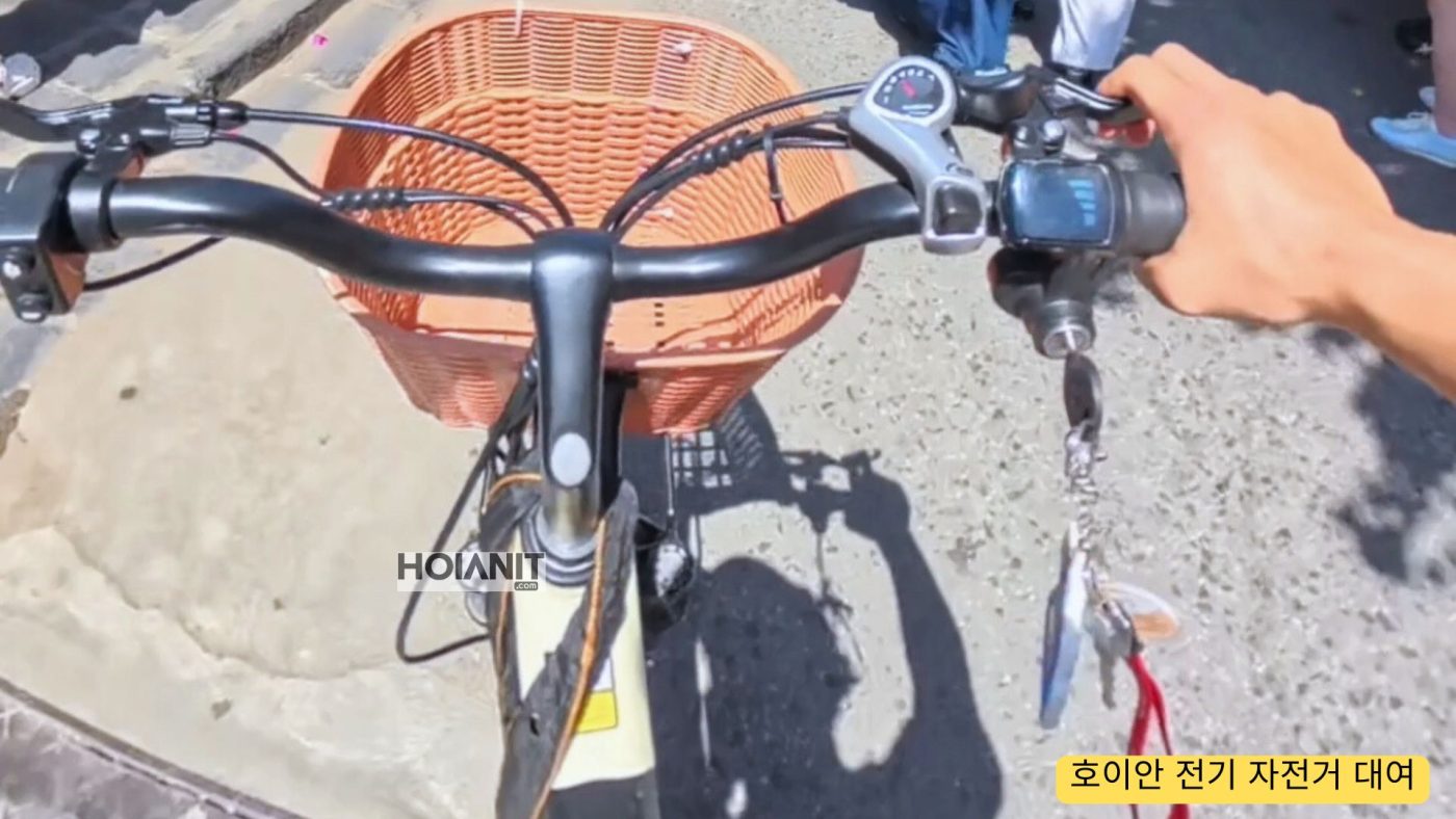 호이안 전기 자전거 대여